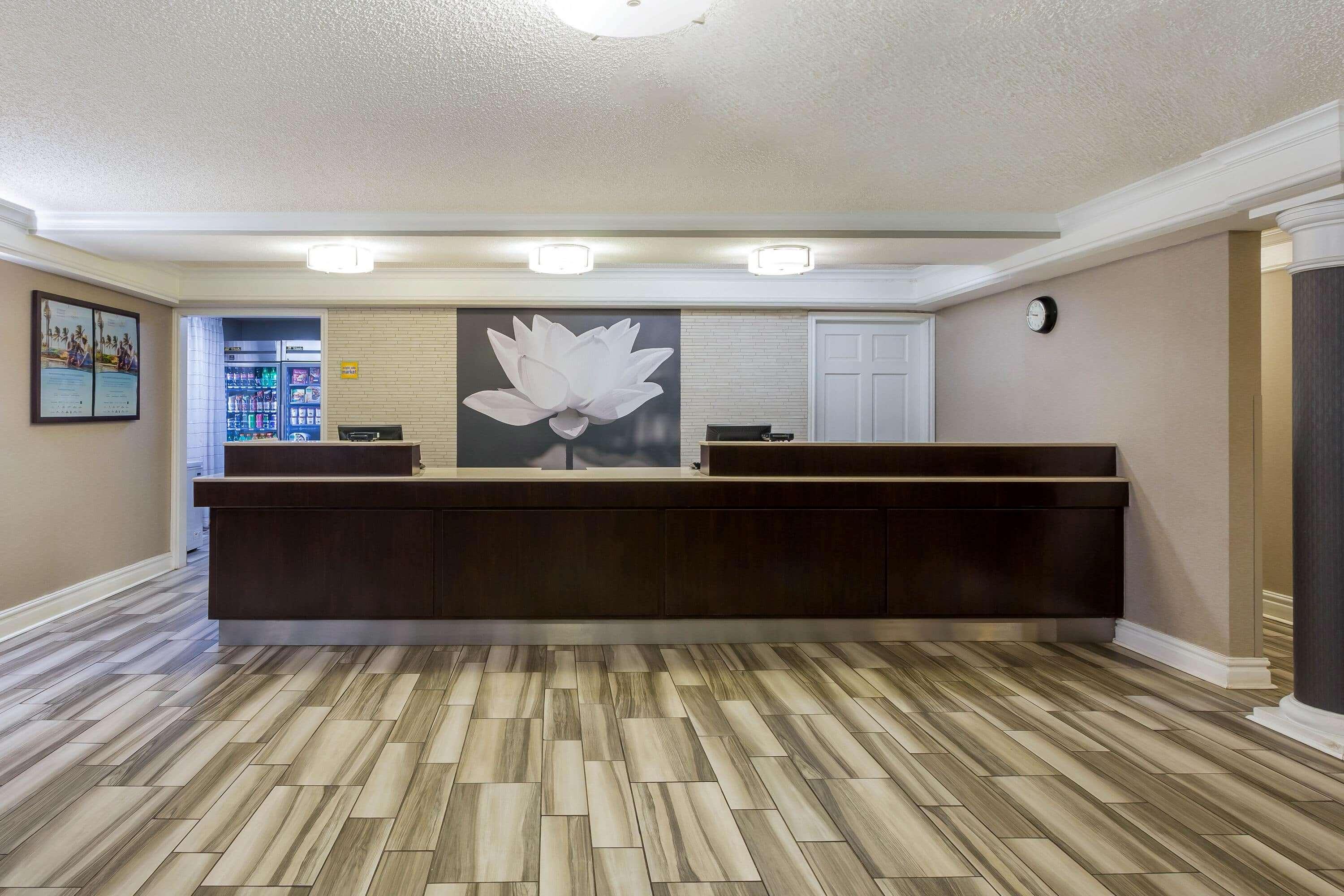 La Quinta Inn By Wyndham Odessa Exterior photo